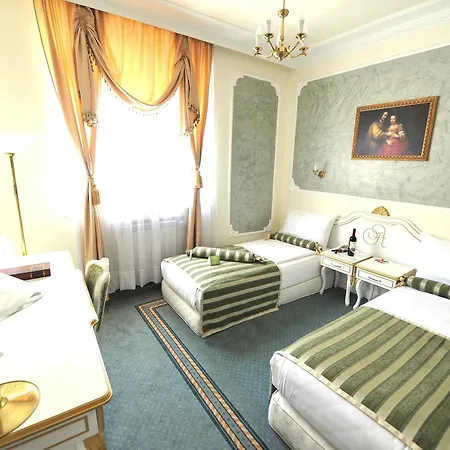 Hotel Queen's Astoria Design Belgrado