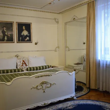 Hotel Queen's Astoria Design Belgrado
