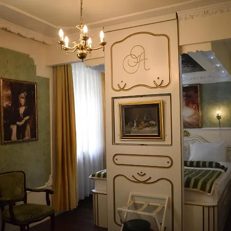 Hotel Queen's Astoria Design Belgrado
