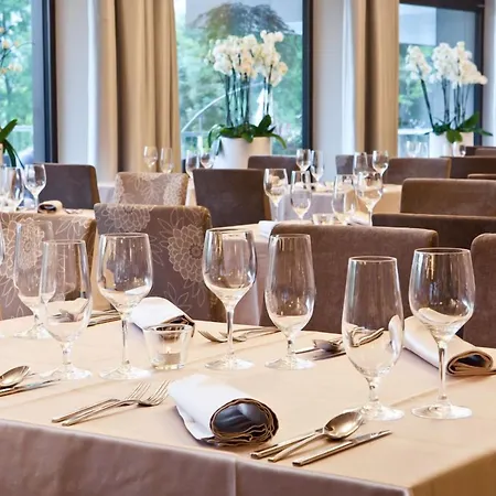 皇后阿斯托利亚设计酒店 酒店