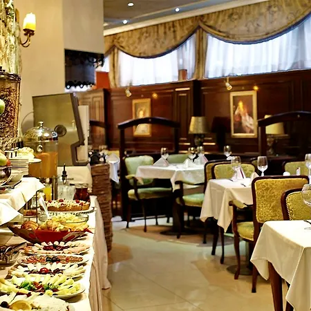 Hotel Queen's Astoria Design Belgrado
