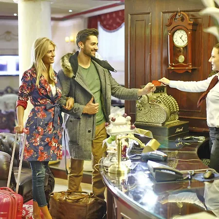 Hotel Queen's Astoria Design Belgrad