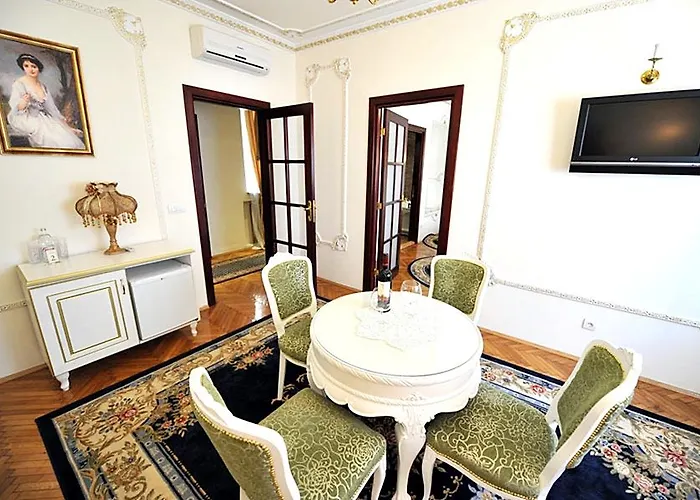 Hotel Queen's Astoria Design Belgrade